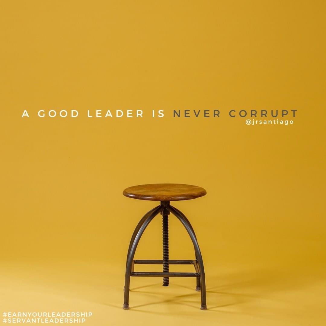 oslecjunior's tweet photo. Good leaders have integrity.

Good leaders are honorable. 

Good leaders can be trusted. 

Good leaders always choose to do the right thing. 

And good leaders will never justify doing corrupt acts just because everybody else is doing it. 

#Integrity #Honor #Leadership https://t.co/hwpTWEzurz