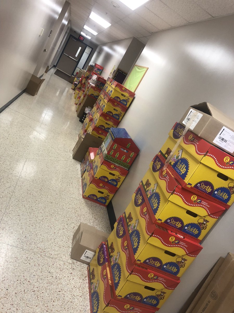 Vanessa Johnsen tweet media