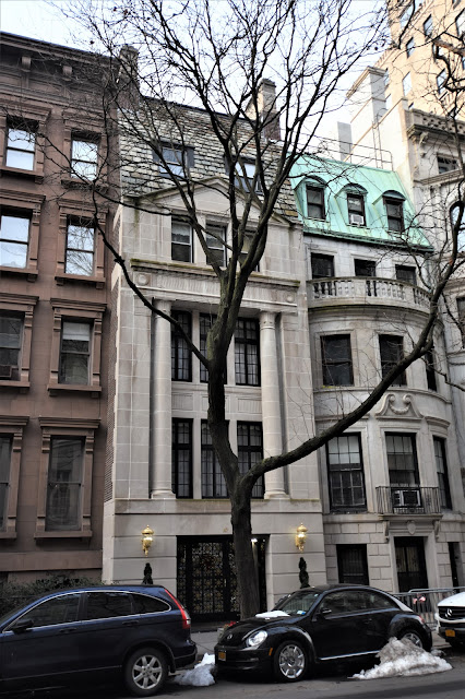 TrumpTV___'s tweet photo. The house of Ivanka Trump is signifigant because of its archtectural history. The address is 10 East 64th Street Manhattan, New York City https://t.co/UNSs2Zu2U7