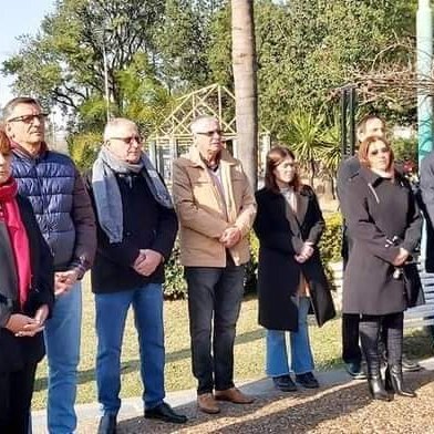 #ConcejoSunchales
 172 años del fallecimiento de José de San Martín.Hoy la palabra independencia que animaba a San Martín debe tener otro contenido.Tenemos que pensar en el desarrollo, en el progreso con inclusión social,con trabajo,para que todos tengamos mejores oportunidades.