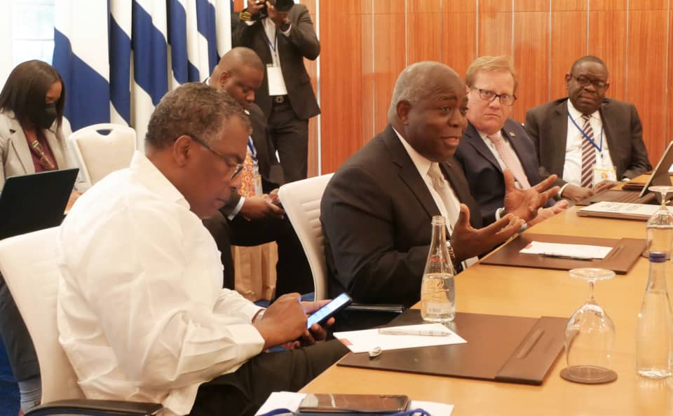 🇧🇸#EsNoticia En la jornada vespertina <a href="/MMarreroCruz/">Manuel Marrero Cruz</a> se reunió con el Primer ministro de #Bahamas, Philip Davis.  Un fraternal y emotivo encuentro por la unidad del Caribe
📷Estudios Revolución