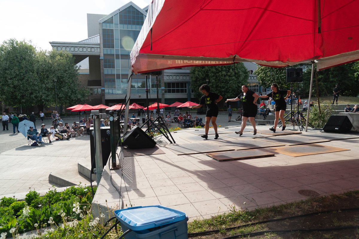 AlaskaPAC tweet media