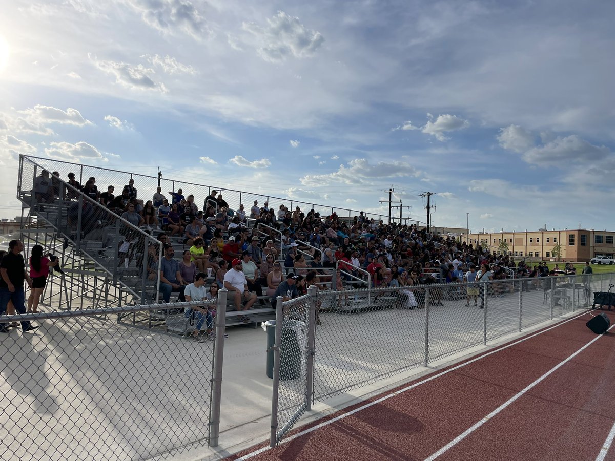 NISDSotomayor's tweet photo. What time is it? It’s #ignitetheroar time!!! https://t.co/Qlgv2o6Zb8