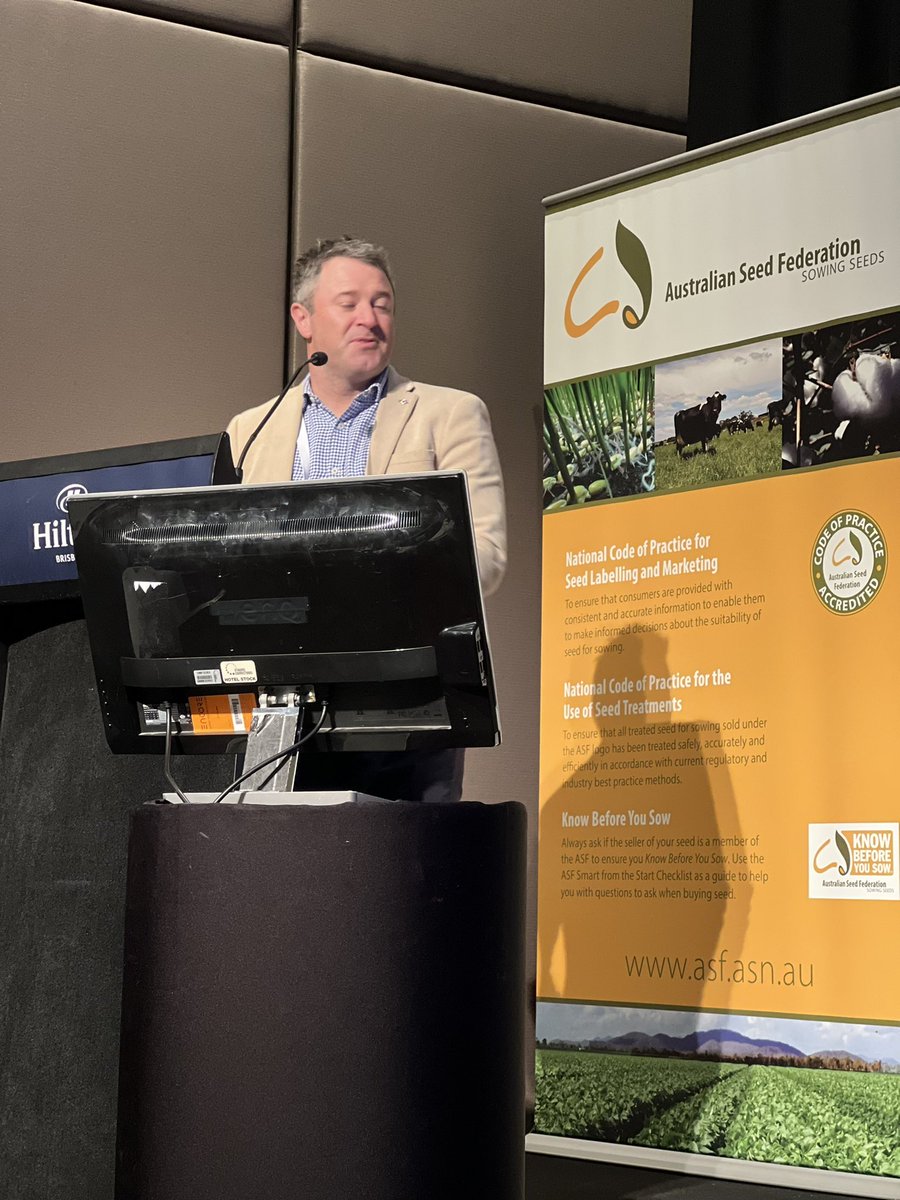 AusSeedFed's tweet photo. Day 2 of the Seed Business Convention - first up we have Russell Kerley, GM of exports &amp; rural at Seaway Logistics discussing export challenges 🌱 #ASFSeedBiz22 https://t.co/MSopB92qfs