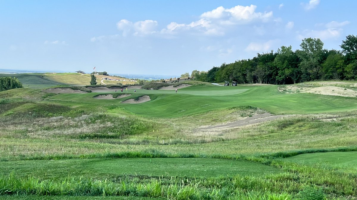 tkvaughn999's tweet photo. Mind blown!  Thank you so much for realizing Nebraska golf is where it’s at.  @KingCollinsGolf @LandmandG https://t.co/amwlkEaHJW