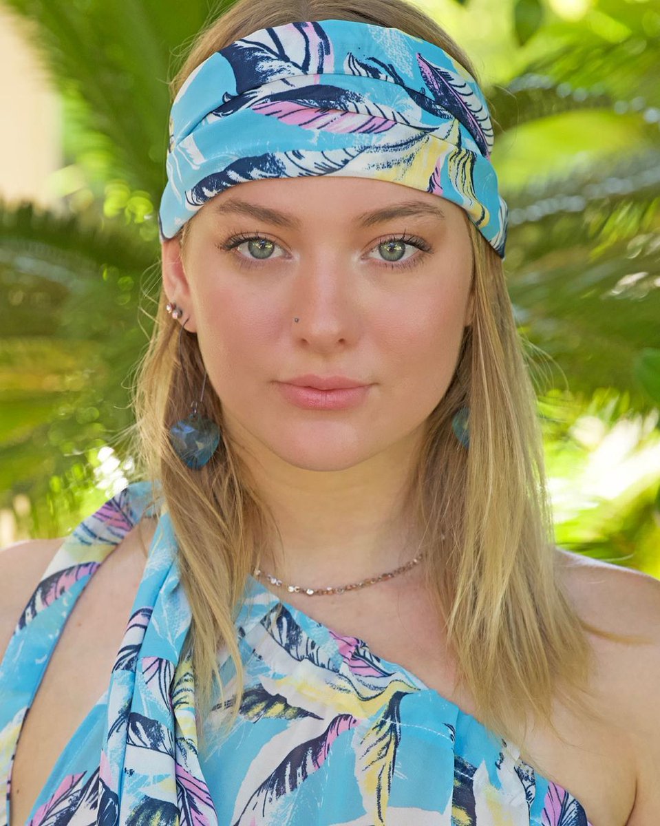 ActivIntimates's tweet image. You deserve a vacation! 

Our new #limitededition convertible skirts &amp;amp; scarves were inspired by romantic getaways, and we can't help but picture lounging poolside when we see our Tropical print! 

What is your dream vacation? #Bali has always been on the top of our list 🌺