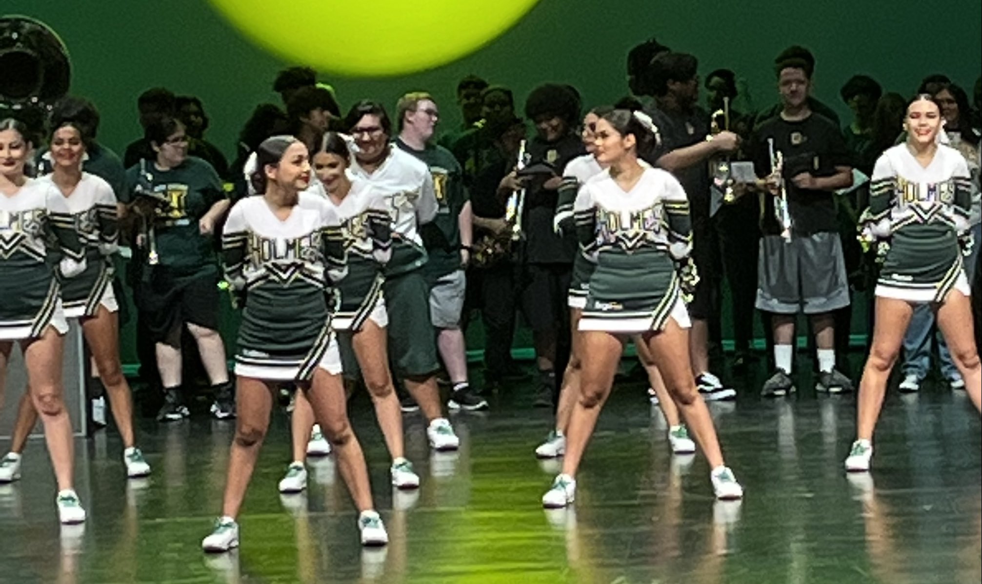 nisd_nsite on Twitter "Kickin’ off the school year 🔥 ⁦HolmesNSITEnews