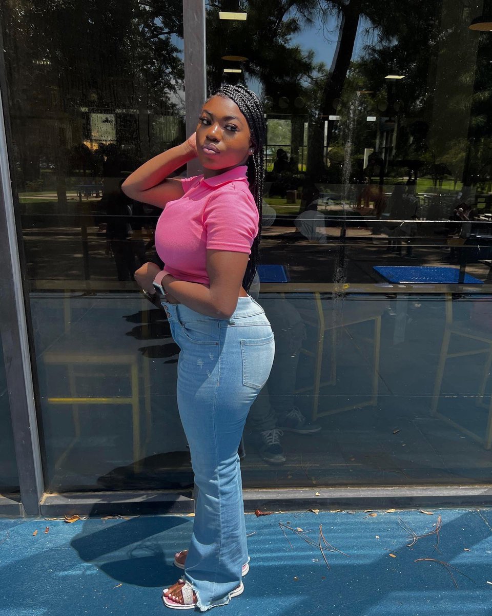 ajaharjae's tweet photo. On Wednesday’s we wear pink 💕 #PrettyWednesday #su24🐆 https://t.co/ujrIoekUTz