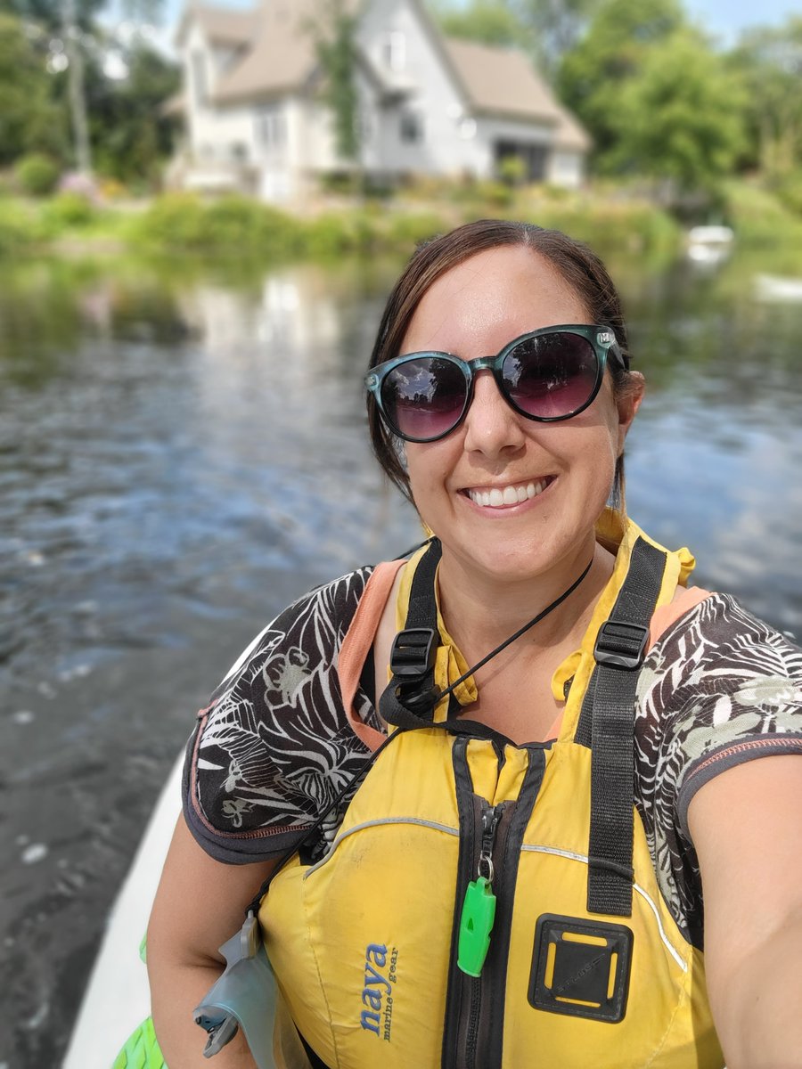 JustinLaurenXO's tweet photo. Exploring #PerthOntario by water! We went standup paddleboarding and it was gorgeous! 

It's such a peaceful place to paddle. Enjoy scenic views as you drift into town. You can rent equipment from Perth Major Outfitters.

@PerthTourism #PerthProud https://t.co/fzzP5guICv