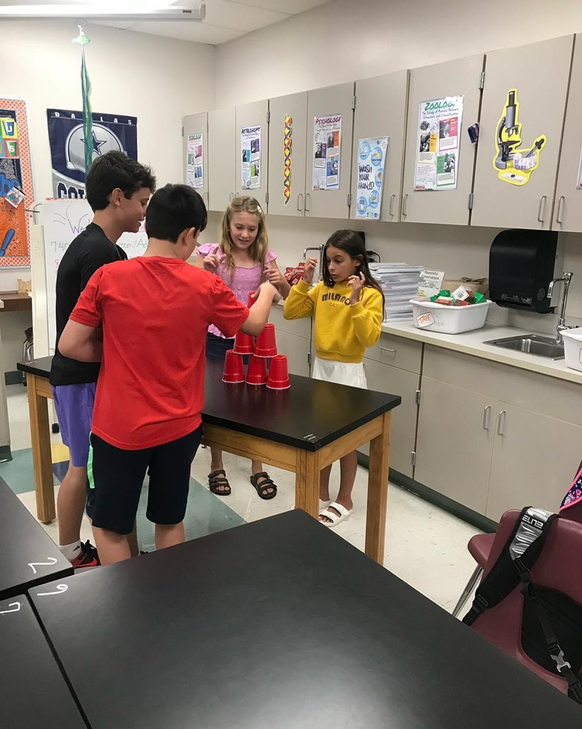 McNairMiddleSch's tweet photo. Cup challenges in Ms. Stullโs @mcnairoutriderpod advisory this morning. #mustangsrun #rockitout #RUNweek https://t.co/y78MTlRWxq