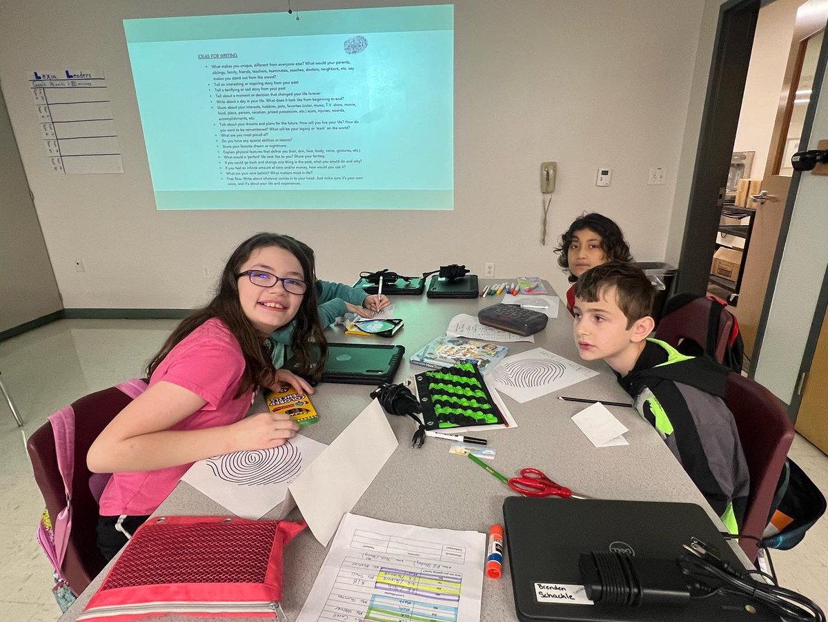 McNairMiddleSch's tweet photo. Fingerprint Poetry in Mrs. Wernerโs ELA class @mcnairoutriderpod #mustangsrun #rockitout #RUNweek https://t.co/nR8OAnygbT