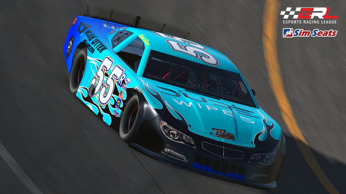 Both title contenders are not having a stellar night, and that could mean we're 40 laps away from a Ronnie Osmer championship. Ronnie runs in 11th! #AllAmerican400 | @SimSeats twitch.tv/esportsracingl…