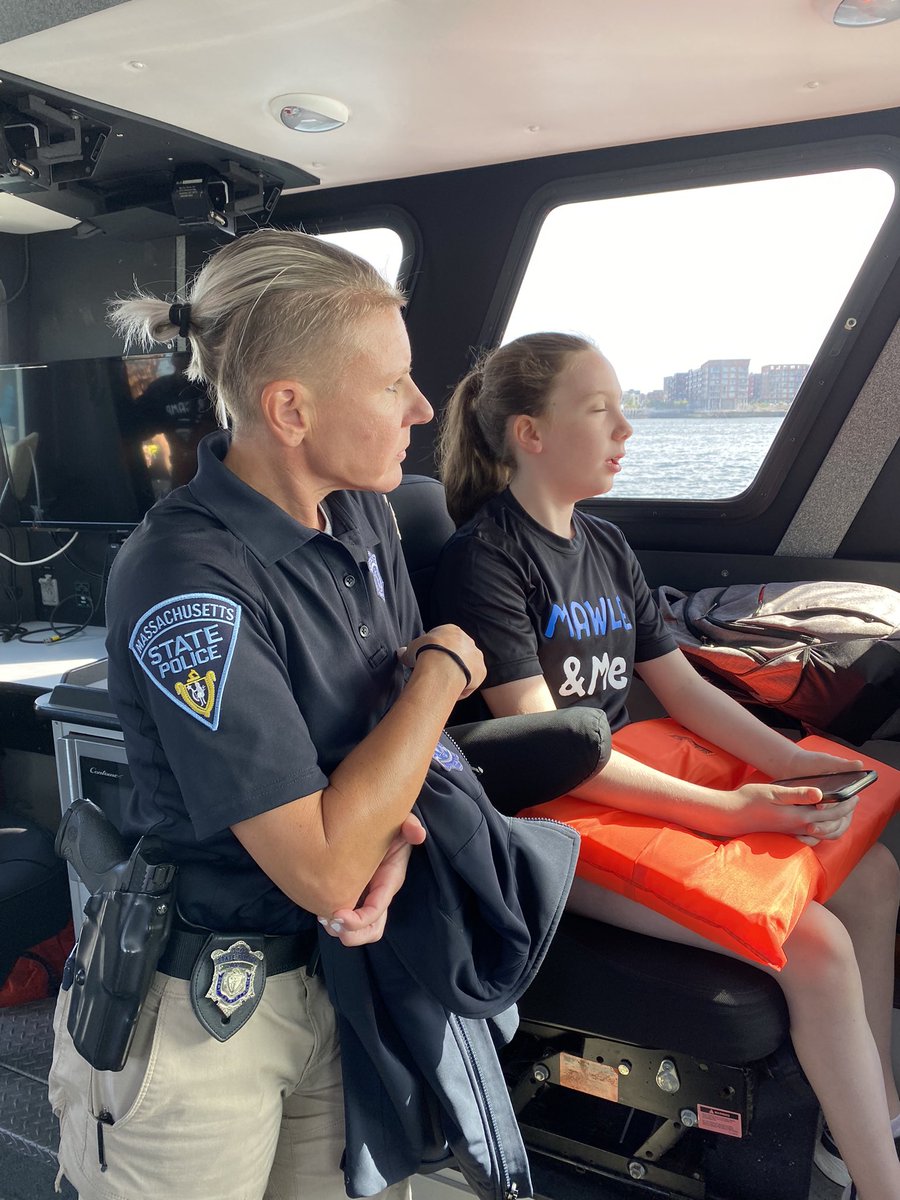 BCEengagement's tweet photo. From the coast @MassStatePolice to the court #BMC #probation #courtofficers to castle island: More pics at #MAWLEandME camp! We had a great day @CityOfBoston #BPD #A1 #C6 #MSP #BCE #commUNITYpolicing #mocktrials 👨⚖️#chiefjustice #sullys #thefort @MAWLE1 https://t.co/Td30GX1TkV