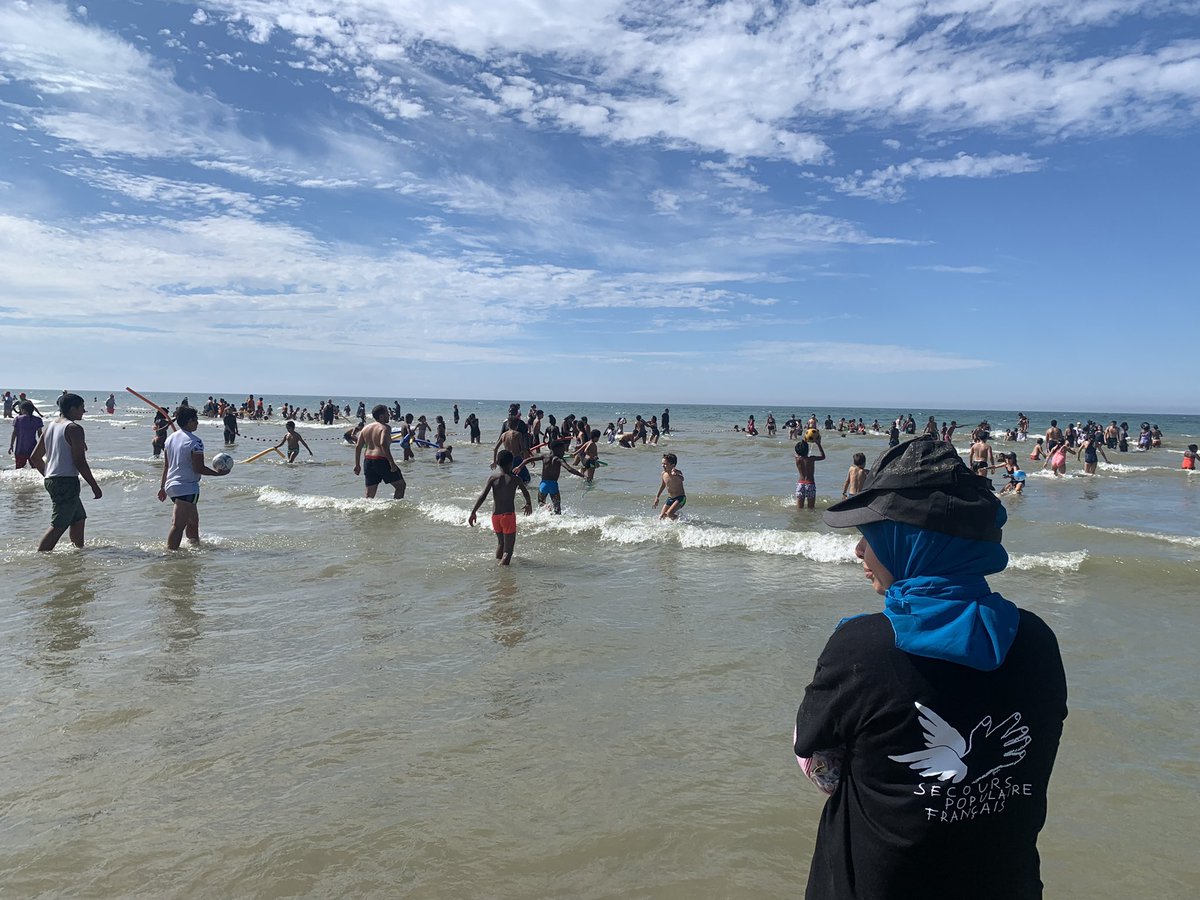 ElisaTcht's tweet photo. #JOV « On peut recommencer la journée à 0 ? » 🌞🏖
Merci le @SecoursPop pour cette journée pleine de rencontres, de rires, de sauts dans les vagues, de châteaux de sable… avec les enfants qui n’ont pas eu la possibilité de partir en vacances ! #AXAAtoutCoeur #MSCAtoutCoeur https://t.co/mNKrgjUNwm