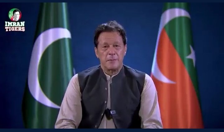 MuhammadAwisokz's tweet photo. 💯_ہائے افسوس تیرے اس سوچ پر__😭
 #__اقوام__متحدہ_____😭      
اقوم متحدہ کو پاکستان میں سیلاب میں ڈوبتے ہوئے گھر اور لوگ ؛ مال مویشی؛ فصلے ؛باعات ؛  وغیرہ نظر نہیں آتے 👇
لیکن ان کو اپنا ڈوبتا ھوا ایجنٹ نظر آگیا
✌️__👇👇👇👇__✌️ https://t.co/3pSBcygALy