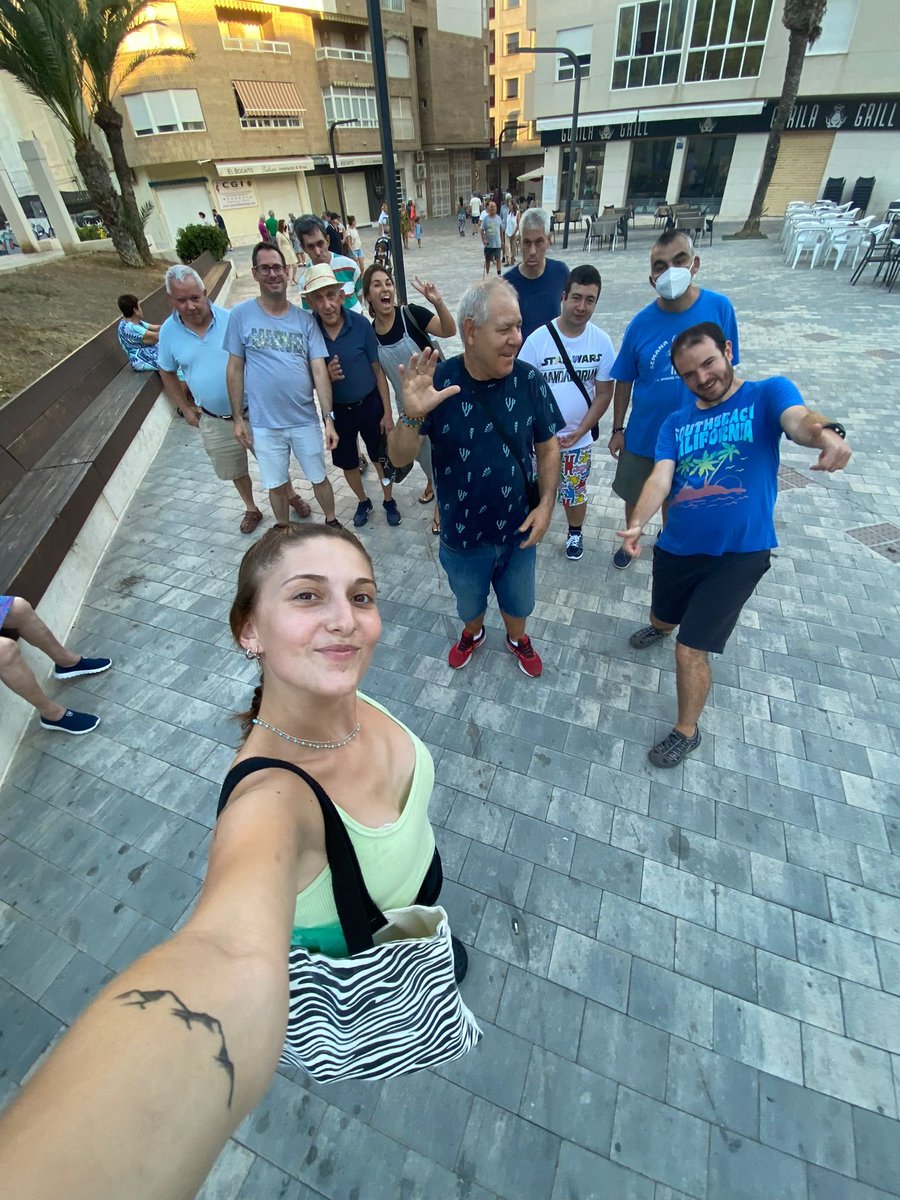 AfaniasAsociac's tweet photo. 𝗦𝗜 𝗧𝗜𝗥𝗔𝗦 𝗟𝗔 𝗧𝗢𝗔𝗟𝗟𝗔 𝗤𝗨𝗘 𝗦𝗘𝗔 𝗘𝗡 𝗟𝗔 𝗣𝗟𝗔𝗬𝗔!!🏖 No paramos y ahora estamos en Lugueros, Villajoyosa, León, Torrevieja, Guardamar, Benidorm Olympus y Benidorm Rialto.... no nos pierdas la pista!🏃♀️🏃#discap https://t.co/cxXh1M81JB