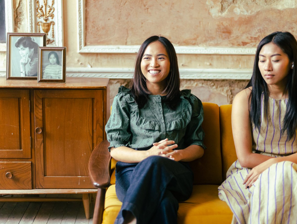 LFYShortFilm's tweet photo. Behind the scenes. Got your tickets to the exclusive world premiere yet? 

London https://t.co/hslb19WI7A
Manchester https://t.co/oeJ4k7bBn5
Sydney https://t.co/1JcVMIlCCd

#Vietnamesestories #mothers #daughters #shortfilm #headphoneverbatim
Photos by Anna Nguyen https://t.co/VYBYsDkTvq