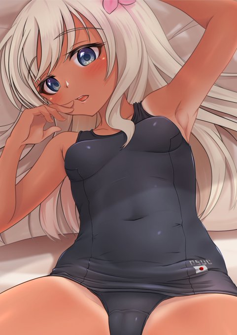 ろーちゃん待機中
#艦これ #艦隊これくしょん 
引きの絵と白水着はこちらにhttps://t.co/opnuRaco59 