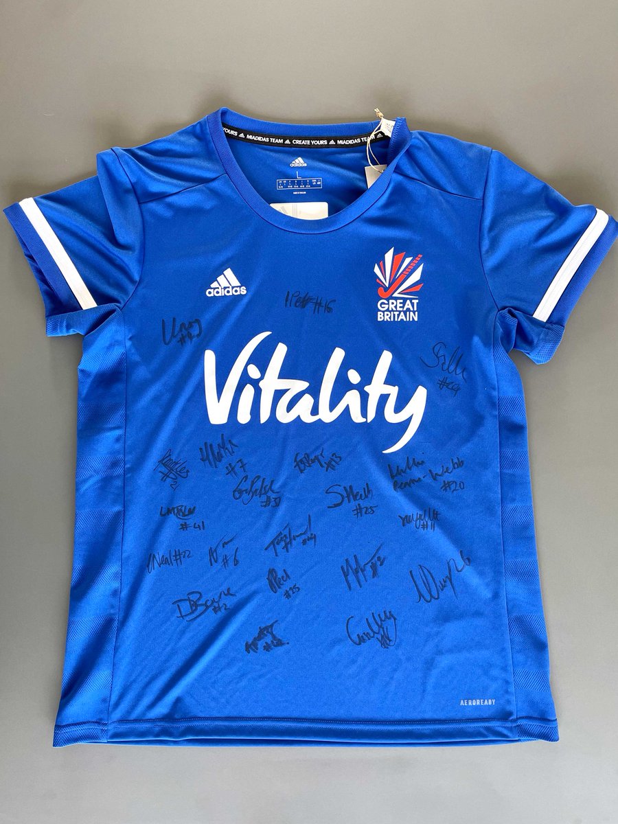 NottsSport's tweet photo. To celebrate the Hockey Commonwealth Games achievements we are giving this signed 
@GBHockey  shirt by the women's squad!

To enter simply like, follow &amp; share this post by 31/8 at 12pm.

Good luck! 🤞

#WIN #Competition #HockeyFamily #B2022 #CommonwealthGames2022 https://t.co/BONu86tMUW