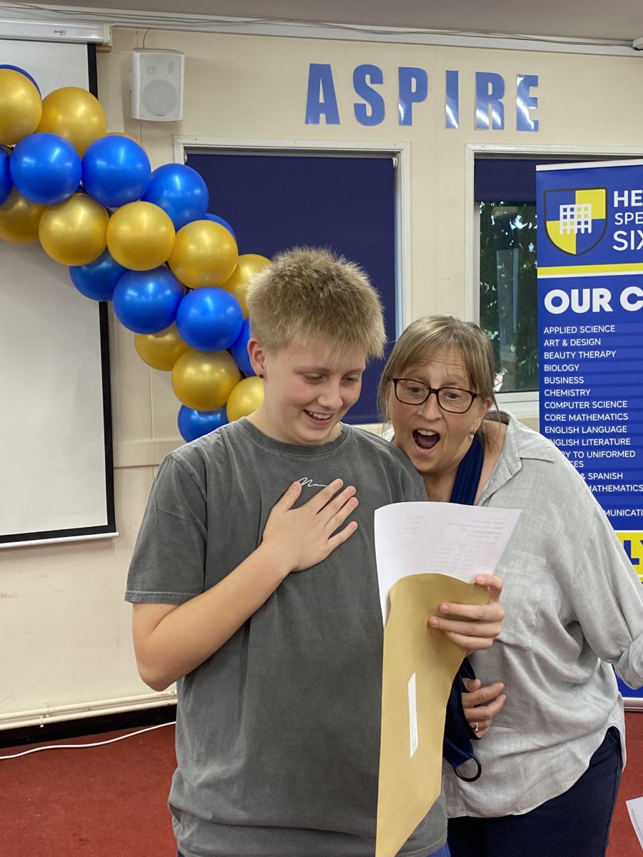 HeanorGateSA's tweet photo. For the second week running, HGSA's students have celebrated some fantastic results at both GCSE and in Level 2 vocational courses. More information and comment from Mr Jones, Senior Vice Principal can be found on our website https://t.co/0NLs3UIOvm https://t.co/OyK2Lcoilb