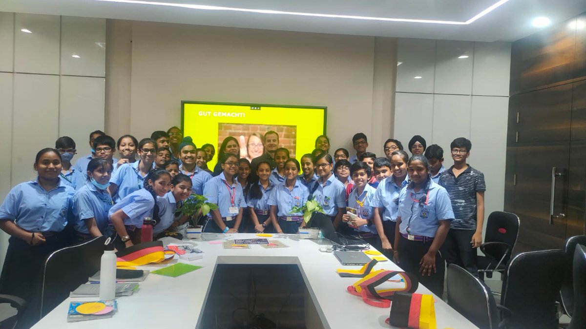 mpsshbagh's tweet photo. "Knowledge of languages is the doorway to wisdom." 
Keeping this in mind a German workshop "Hallo Deutschland" was organised for #MPS global #citizensoftomorrow on 24th August, 2022 by Ms. Jagriti and Mr. Matthias, project coordinator at @GI_MMB_Delhi. 

#MPS #HalloDeutschland https://t.co/6Eie4lzKuo