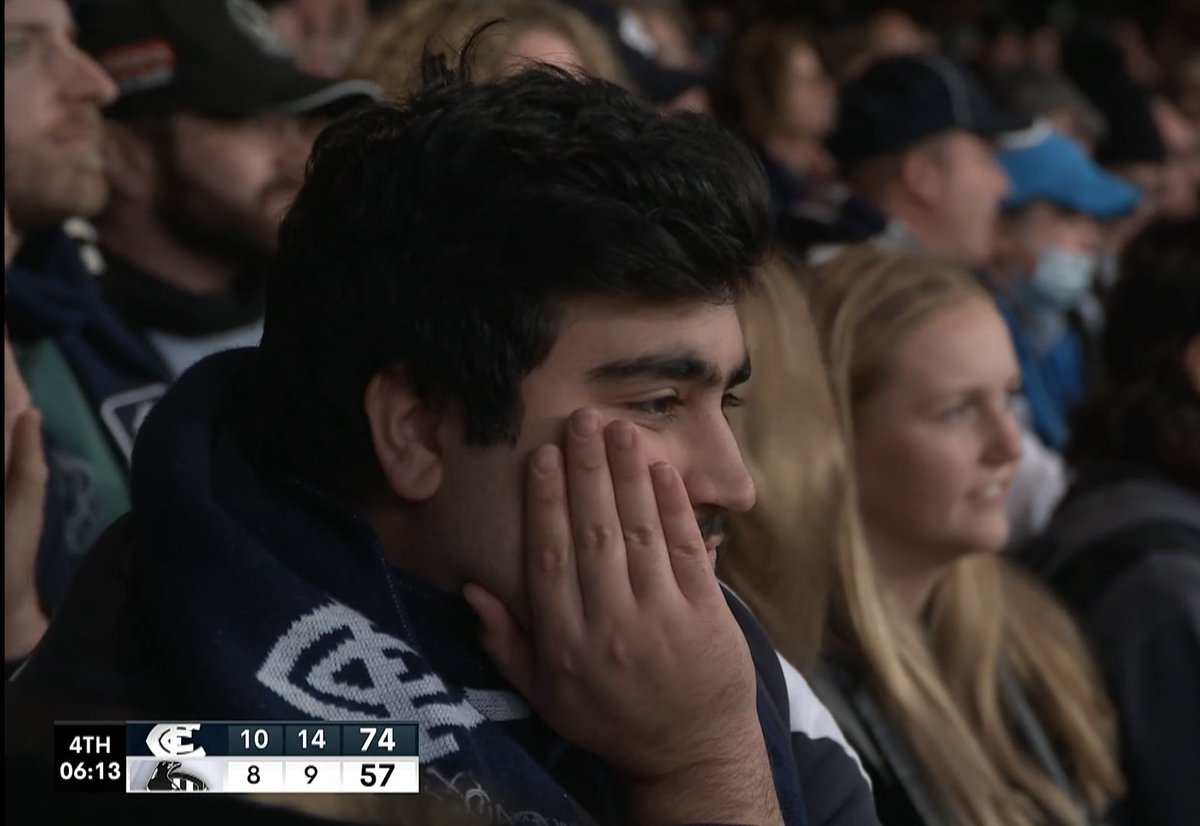 theBeauTackle's tweet photo. That feeling playing @CollingwoodFC and you're 17 pts up with 6 mins left in the last qtr. You know what's coming, you know you're doomed!!! #forever #sidebyside #collingwood #runthistowntonight #AFL #AFLBluesPies #AFLFinals https://t.co/yQjunNPMY0
