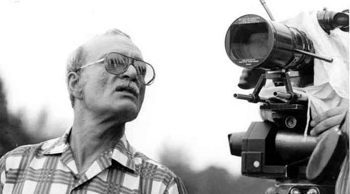 Russia's tweet photo. #OTD, in 1930, a genius of comedy, one of the leading Soviet-Russian filmmakers and screenwriters Georgiy #Daneliya was born.
🎬 During his career he produced numerous hits & cult classics, including such jewels of Soviet cinema as #Afonya, #Mimino and #TheAutumnMarathon. https://t.co/6JMul35kdn