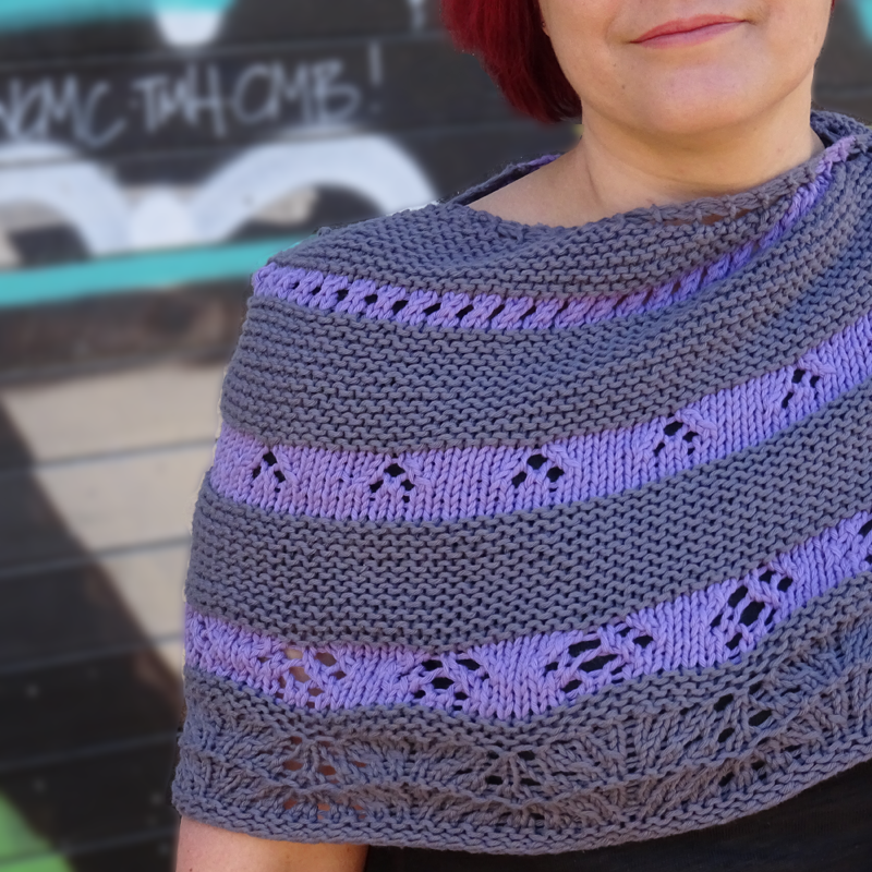 Selana1505's tweet photo. Step by Step
you are making this beautiful, crescent shaped shawl in two colours. Suitable for beginning knitters who want to explore lace and eyelets. https://t.co/11cmkrB58r
#KnittingTwitter #ElevensesHour #OffRavDesigner #ShawlKnitting #CraftBizParty https://t.co/Iu8hQAOA2x