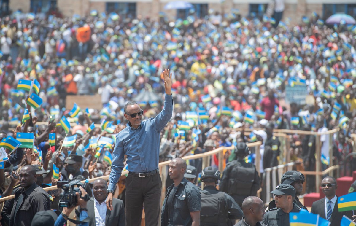 UrugwiroVillage's tweet photo. President Kagame has arrived at Kibingo ground in Ruhango, where he is now speaking with over 50,000 residents of the Southern Province during today’s #CitizenOutreach. #KwegeraAbaturage https://t.co/zX3b1QyUx2