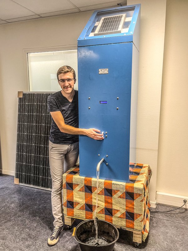 VergnetHydro's tweet photo. #EN_👏#CONGRATULATIONS and🙏#THANKYOU – Julien THORET has obtained his #MACFI ⚙ #Degree👨‍🎓(@IUTOrleans), which he studied for through a #blockrelease placement @VERGNETHYDRO. Julien is pictured here in front of an💧Automatic Standpipe (#BFA), whose #development he contributed to. https://t.co/hGLrNZLLSc