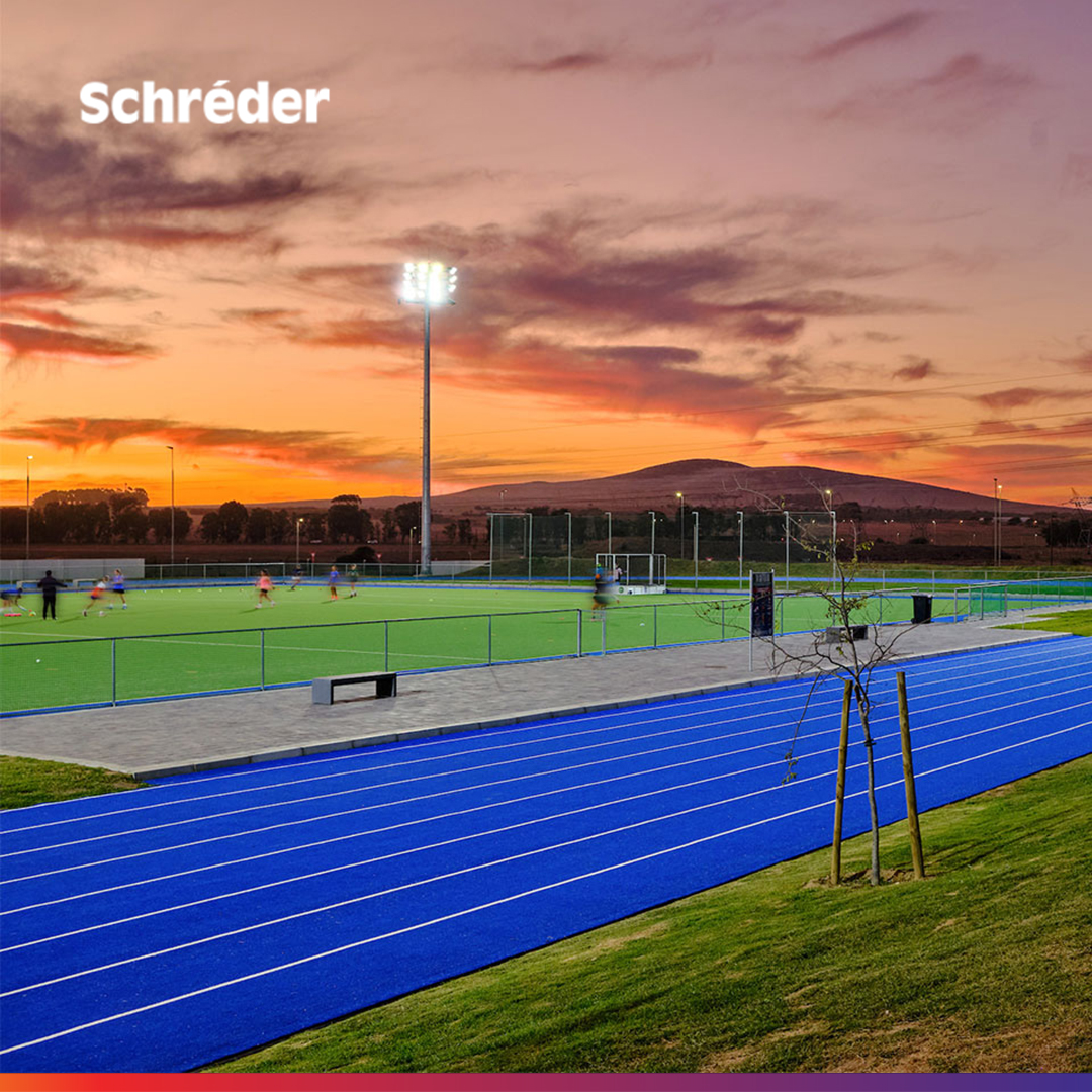 SchrederGroup's tweet photo. Curro Durbanville High School wants pupils to have the best #sportslighting to progress in their favourite sport. Our low-energy #LEDfloodlights enable them to deliver that, respecting their budget & carbon footprint🏑🎾🏃♀️
👉 https://t.co/nkA8sEfo39
#whycompromise #lightability https://t.co/IX8snkQJSt