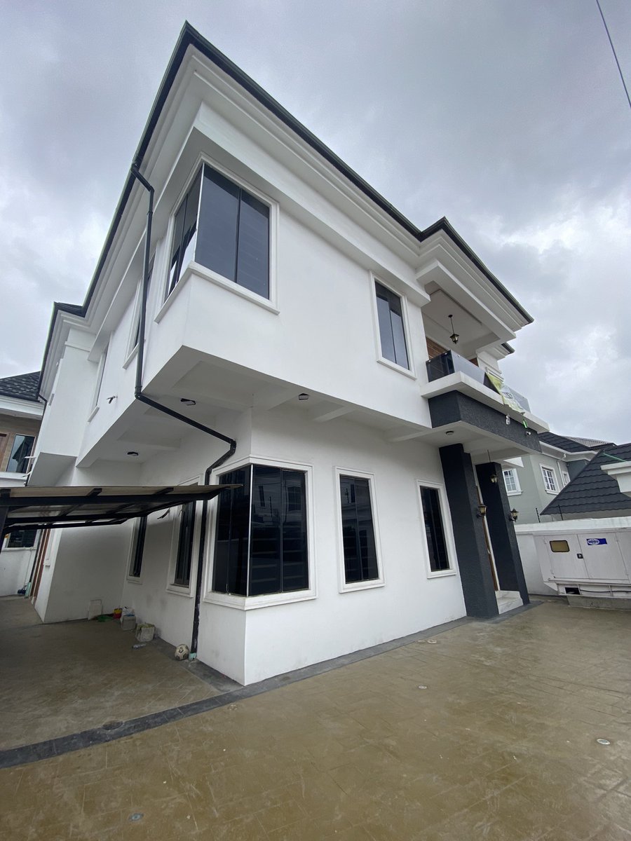 goldframerealty's tweet photo. @mrmacaroni Welcome to The gold frame realty Ltd 

We develop, sell &amp; lease properties

📞07037295899 

#realestate #realtor #realestateagent #home #property #investment #forsale #luxuryrealestate #architecture #realestateinvesting #luxuryhomes #business  #investor #realty #sold  #justlisted https://t.co/SPcuyMXk0I