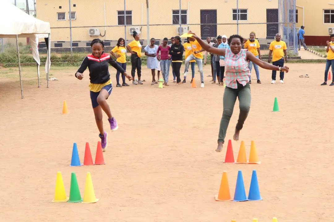 yedinaija's tweet photo. It's Thursday! What better time to throw it back to the 2022 SKILLZ Holiday Camp?
The camp experience provided young people ( ages 10 to 19) with the opportunity to form healthy habits, and learn about their SRHR, HIV/ AIDS, Malaria, COVID 19, Drug Abuse, & GBV.
#tbt #shc22 https://t.co/qskqWZWWNZ