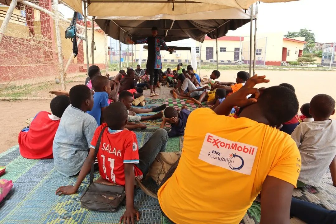yedinaija's tweet photo. It's Thursday! What better time to throw it back to the 2022 SKILLZ Holiday Camp?
The camp experience provided young people ( ages 10 to 19) with the opportunity to form healthy habits, and learn about their SRHR, HIV/ AIDS, Malaria, COVID 19, Drug Abuse, & GBV.
#tbt #shc22 https://t.co/qskqWZWWNZ