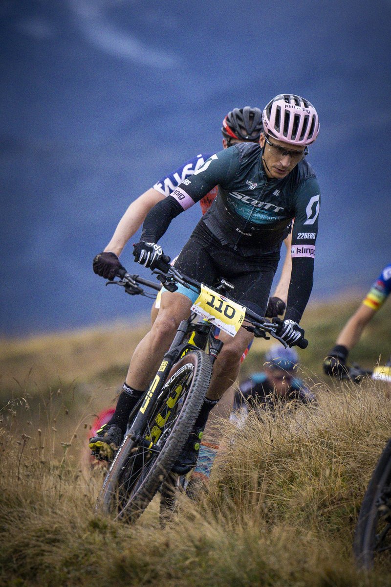 La primera vez en @grandraidbcvs este pasado fin de semana ha sido toda una experiencia. En palabras del propio <a href="/guerrilla89/">Francesc Guerra</a>: “Lo más bestia que he hecho nunca”

Próximo objetivo ya en mente, Campeonato de España de XCM. ¡Allá vamos!

#SCOTTCALABANDIDA #SCOTTbikes
📸: @cris_casal