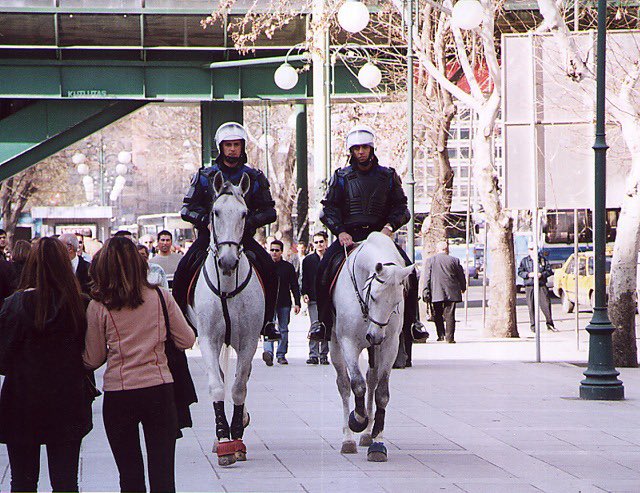 Atlı Polislerimiz devriyede...

📍Ankara - Kızılay

#Tbt #TarihtePolis