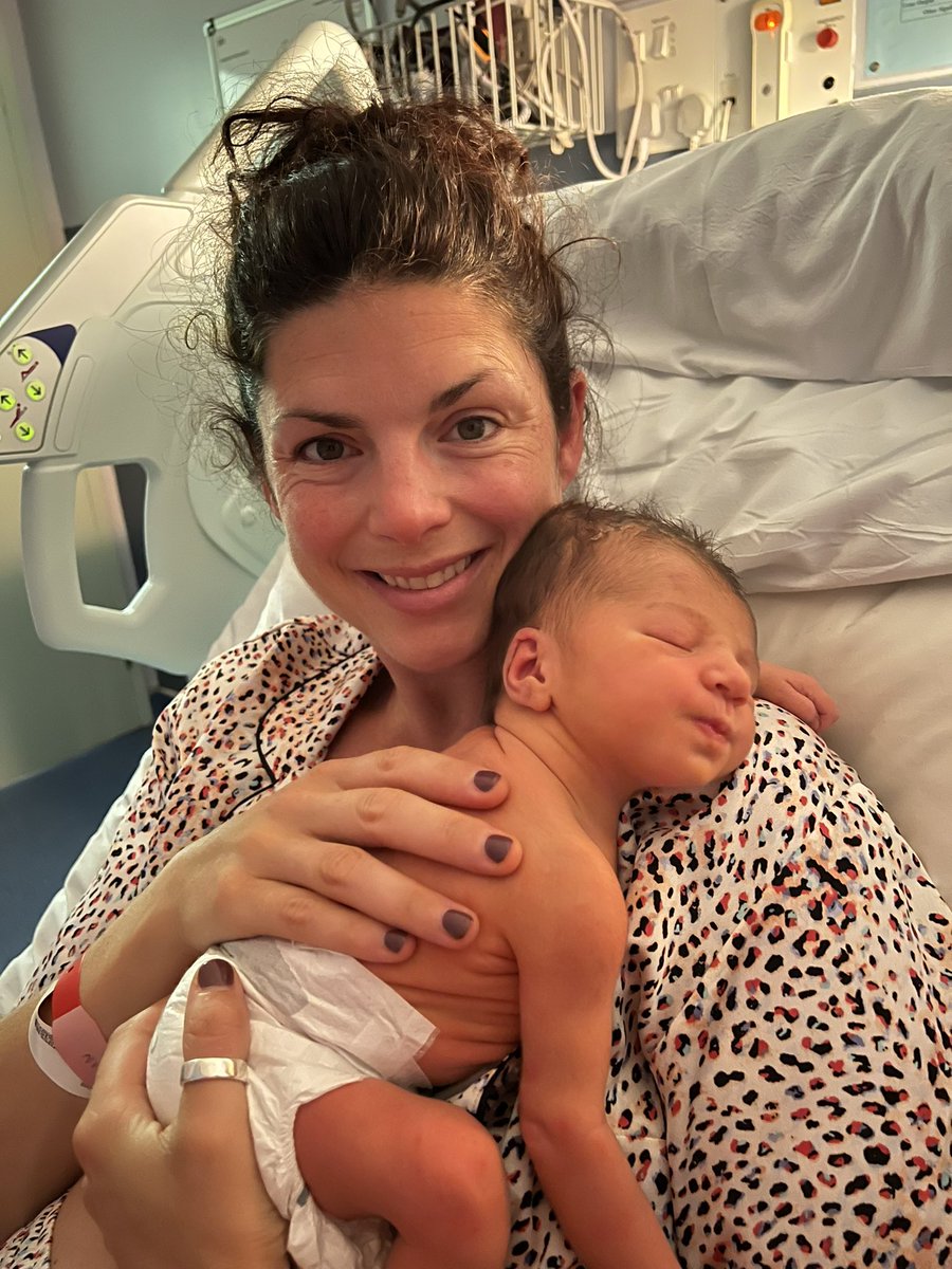 Cat Drew tweet media