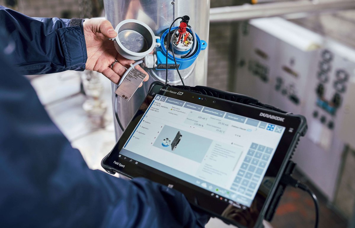 Endress_NL's tweet photo. Kalibreren is een essentiële vereiste tijdens uw dagelijkse werkzaamheden. Lees hier hoe IIoT u kan helpen om al die kalibratie-rapporten op een efficiënte manier te beheren! https://t.co/K84mZgCIAe 

#netilion #iiot #industry4_0 #calibration #services https://t.co/eSVFdSYrWk