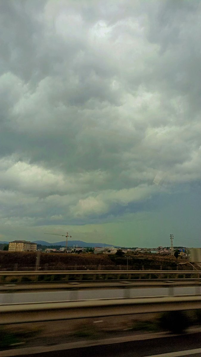 Gökyüzü bugün hüzünlü
#istanbul