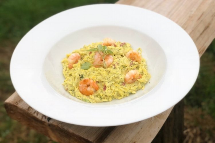 I love making a classic &amp; adding a different spin on it. 🥘 Here’s a throwback to my #recipe for #squashetti with watercress, bacon &amp; prawns - a great alternative to #pasta if you’re #glutenfree: watercress.co.uk/blog/2018/8/30… Have a brilliant Thursday! #throwbackthursday #chef