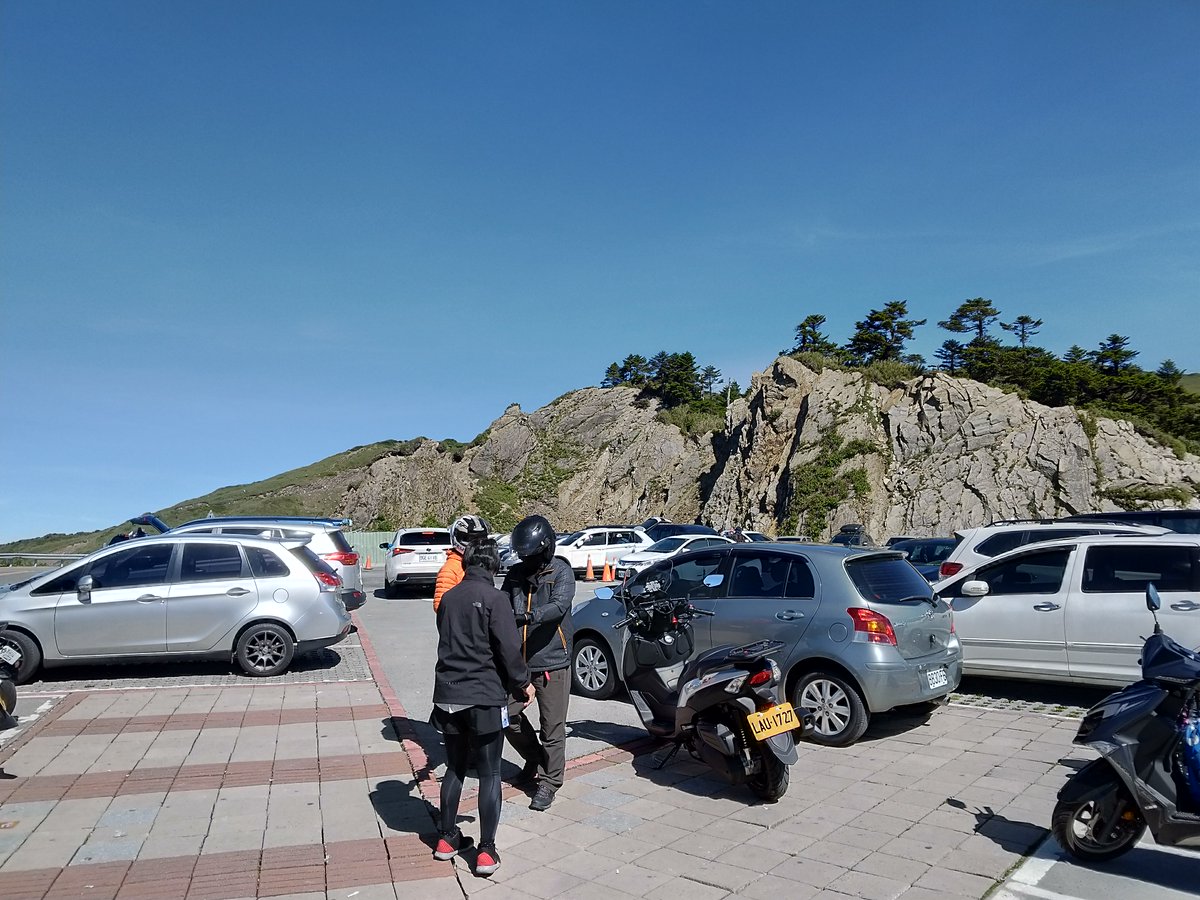 BDPro_Lin's tweet photo. #武嶺停車場 ,標高3275m.
#台14甲 #合歡山
#bicycle #fahrrad #cycling #cyclist #roadbike #TCR #公路車 #自行車 #單車 #ciclista #Vélo #bici #fiets #cykel #bizikleta #自転車 #dviratis #kerékpár #bicikl #velosipēds #rower #bicykel #kolo #bicicletta #자전거 #公路车 https://t.co/r0g1ORl7FI