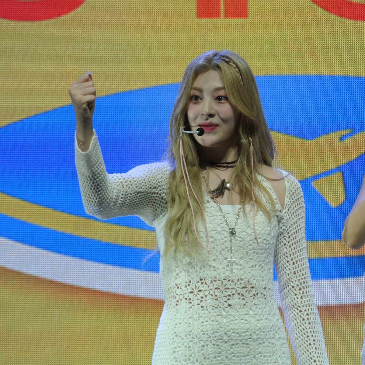 Sefius's tweet photo. #KCONTOUR #KCON2022USTOUR #KCONSF #KCONSFTOUR #STAYC #스테이씨 #스테이씨세은 #세은 #Seeun https://t.co/8w6G3v8rvn
