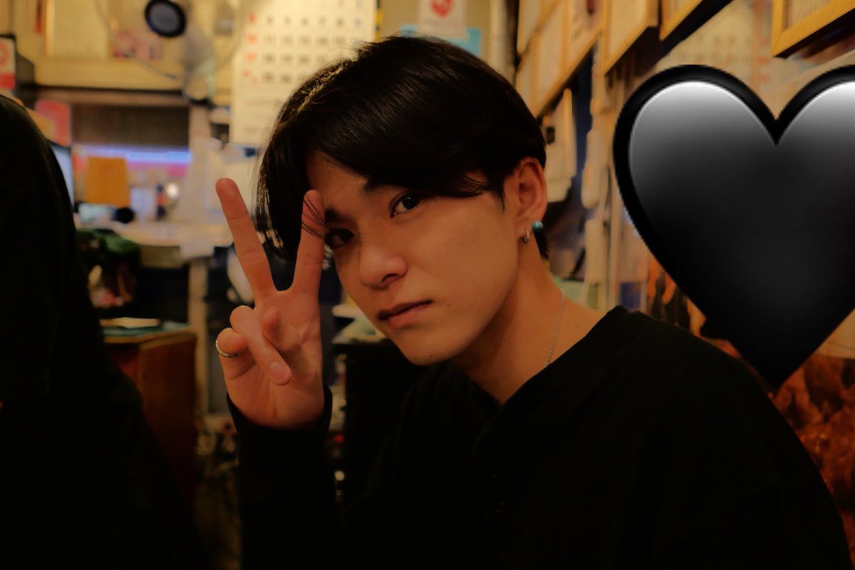 0100ZIP's tweet photo. these two has my heart 💗

#ASAHI #아사히 #JIHOON #지훈 https://t.co/HUAZufFYnX