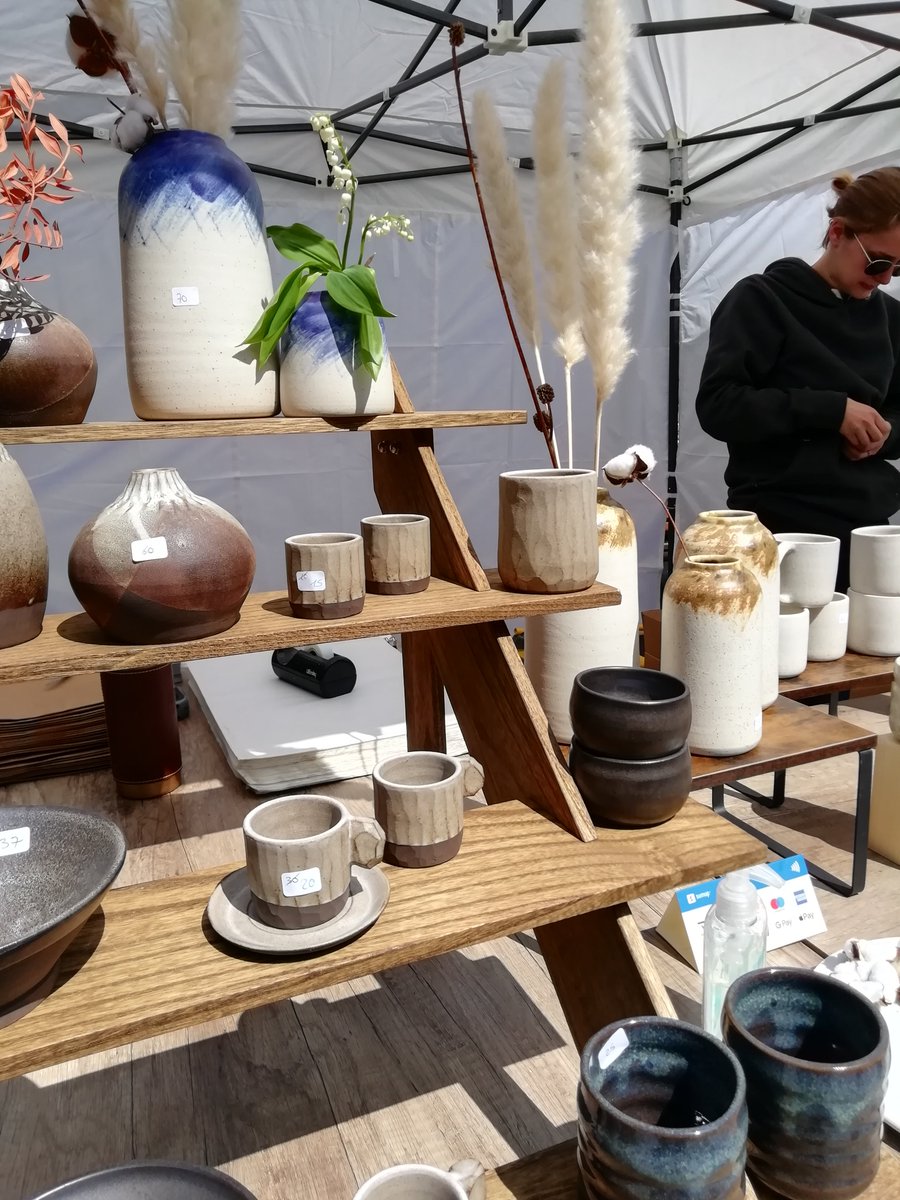[ #Artisanat💓] Avant dernière date ! 
Envie de découvrir des créateurs locaux❓Art, mode, déco, produits éco-responsables et zéro-déchet, fleurs françaises... il y a l'embarras du choix sur le marché des créateurs d'Amiens ! 
📅27 août 2022
📍 Square Dufau #Amiens
📆 10h > 19h