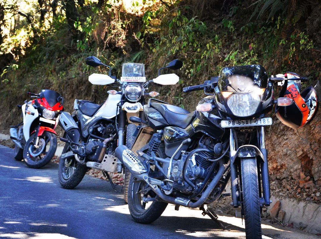 CrazyWanders's tweet photo. LIVE IT.
LOVE IT.
RIDE IT.
π₯ #teamcrazywanders π₯
Use #CrazyWanders to get featured
#bikeride #travel #bikerider #biker #bikerides #bikelife #bikeriders #bike #bikerideadventures #nature #adventurebikerider #travelphotography #instabikeriders #bikers #bikeridersindia #pulsar https://t.co/ZJbSwui40W