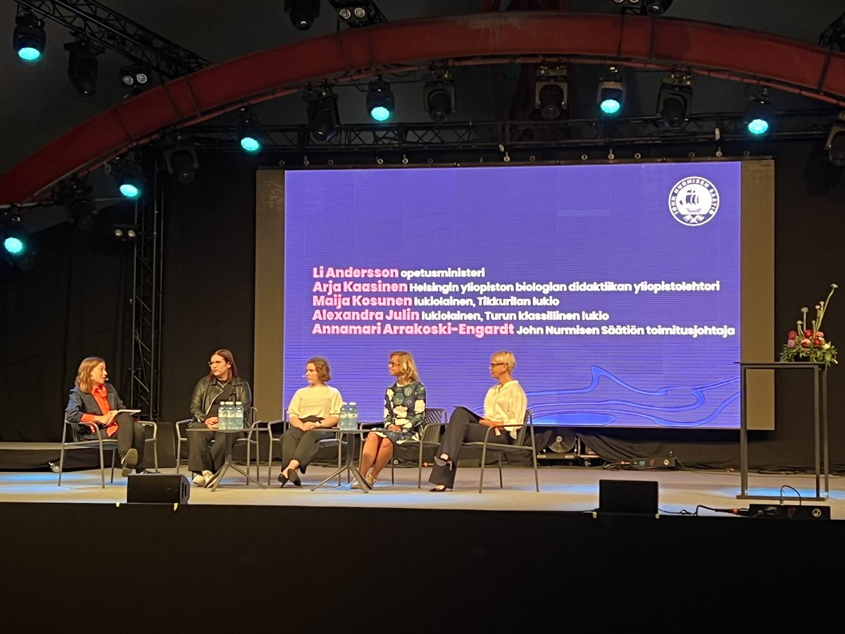 Valtakunnallinen koulututkimus: nuoret yhdistävät Itämeren ensisijaisesti laivamatkailuun – myös meren roskaantuminen huolettaa. #lianderson #itämeripäivä #balticsesaday
 #östersjödagen #johnnurmisensäätiö