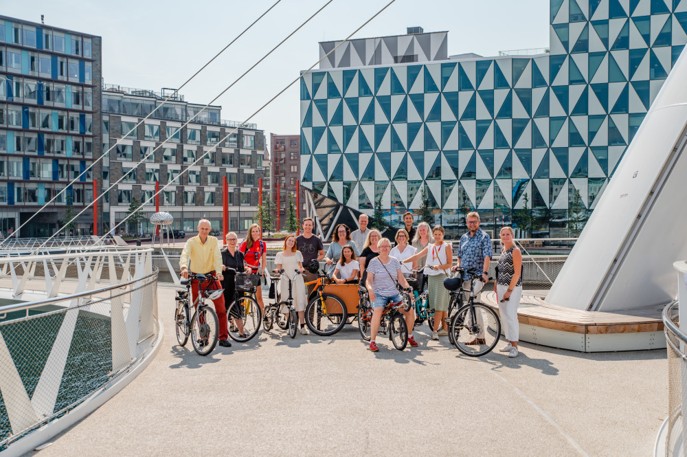Idag presenterade Cykelfrämjandet resultatet i årets upplaga av Kommunvelometern: Helsingborg är Sveriges bästa cykelstad. Ett långsiktigt arbete med cykelfrämjande åtgärder gör att Helsingborgs stad kammar hem utmärkelsen 2022. mynewsdesk.com/se/helsingborg…