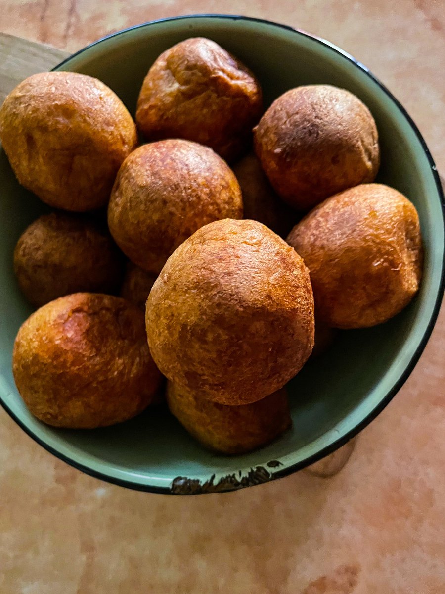 BeastlyEatsSA's tweet photo. Magwinya for breakfast, YES PLEASE! https://t.co/WR531TzsSx