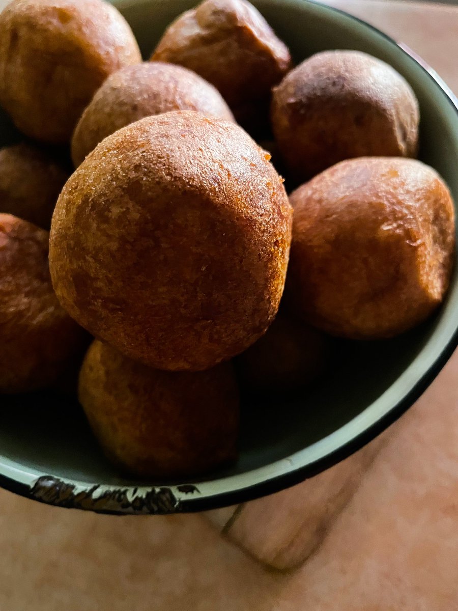 BeastlyEatsSA's tweet photo. Magwinya for breakfast, YES PLEASE! https://t.co/WR531TzsSx