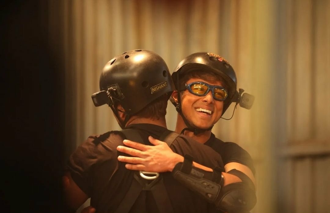 Raksha_007's tweet photo. I'm sure this was the dynamic stunt Capella was talking about in her stories &amp; how happy she was for Pratik after performing it♥️

And I am damn sure Pratik performed this stunt soooo well like a blockbuster🔥 @realsehajpal

#PratikSehajpal #PratikFam 

#KKK12 #KhatronKeKhiladi12 https://t.co/CuSbMZ5hU1